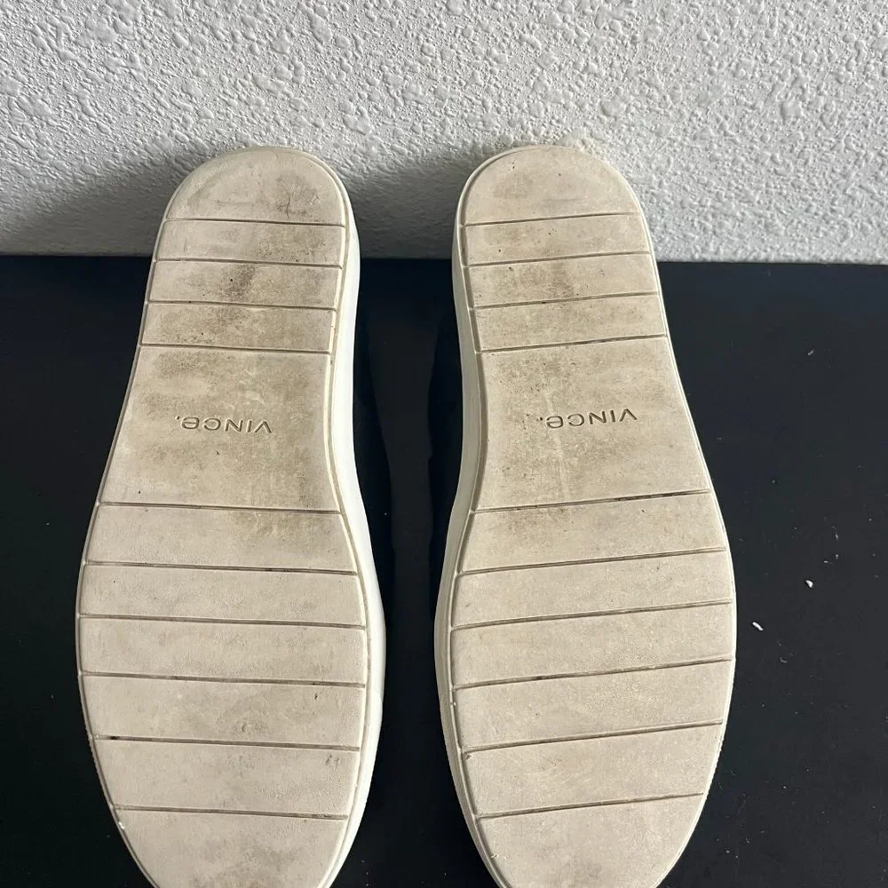 Vince Women's Fairfax Slip-On Black and White Sneakers Size 9.5